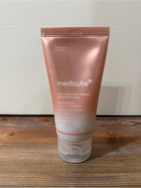 Medicube Collagen Milk Toning Wrapping Mask